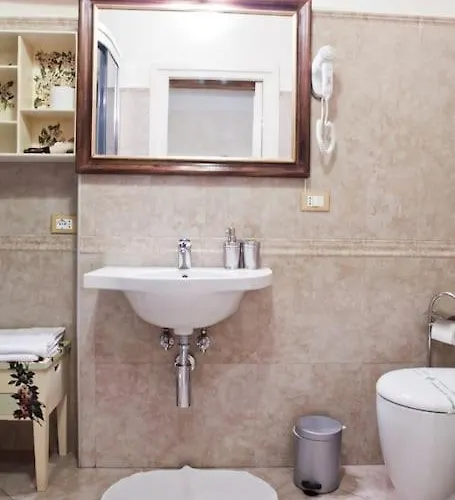 Modigliani 4* פררה