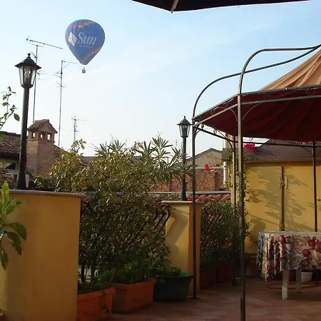 Modigliani Bed and Breakfast Φεράρα