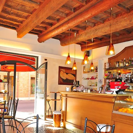 Modigliani Bed and Breakfast 4*