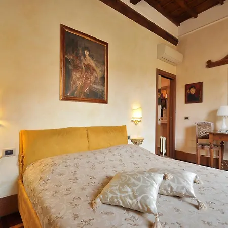 Bed and Breakfast Modigliani 4*
